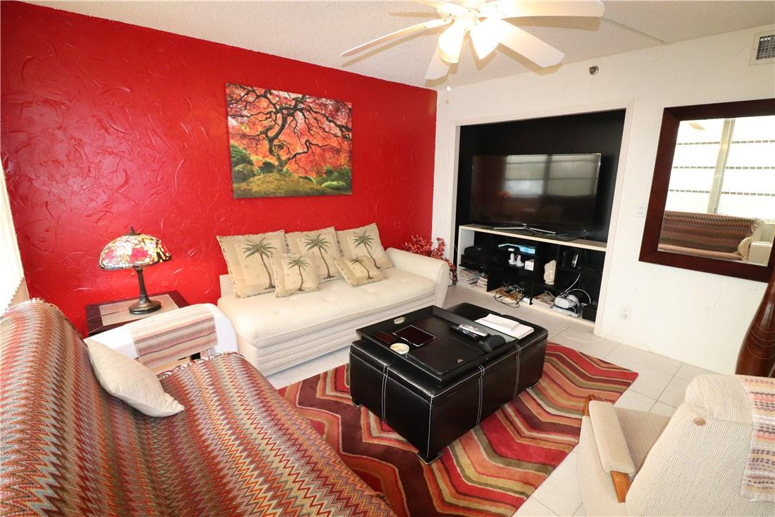 Palm Aire Country Club - Residential