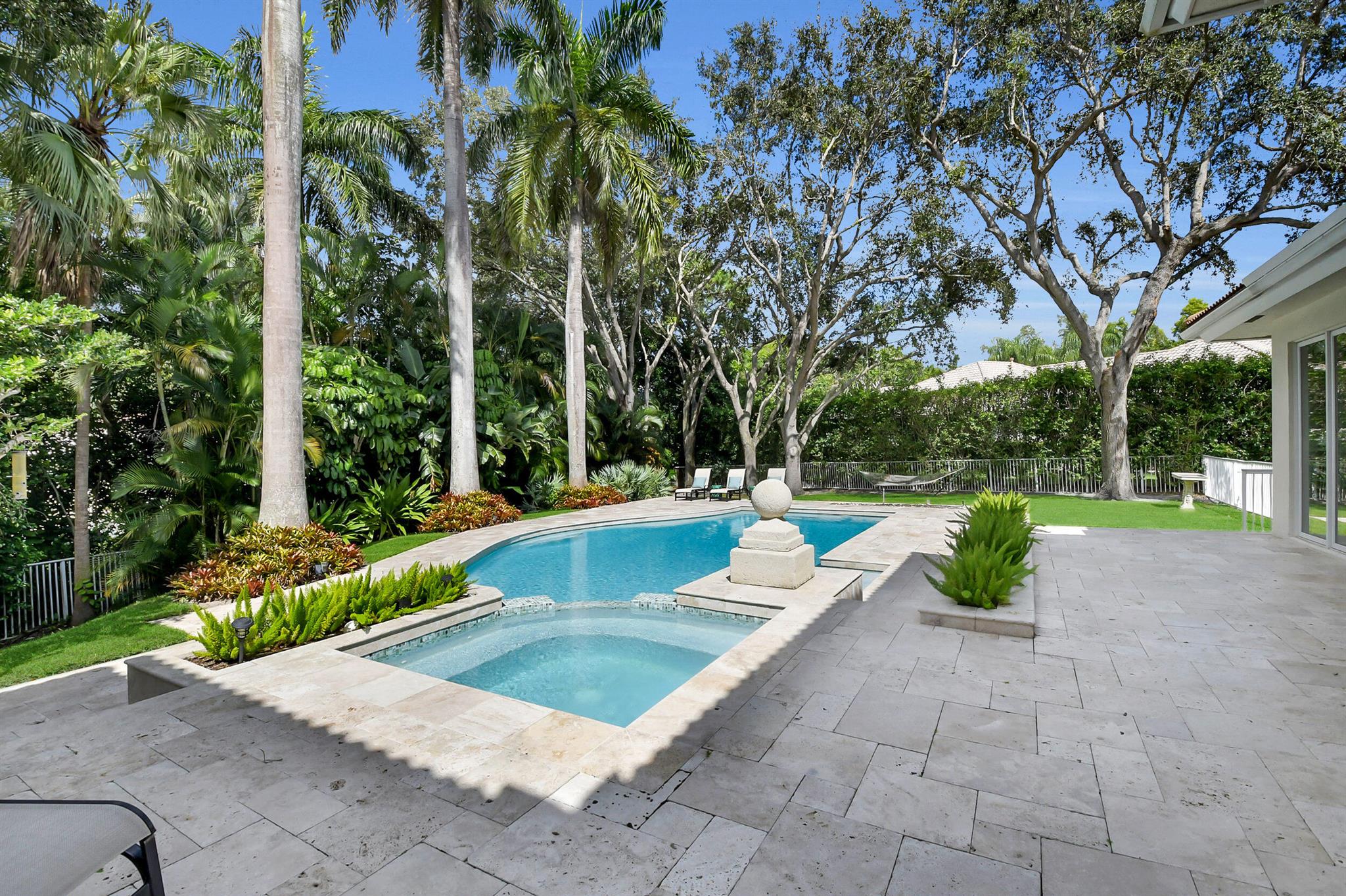 Les Jardins - Residential