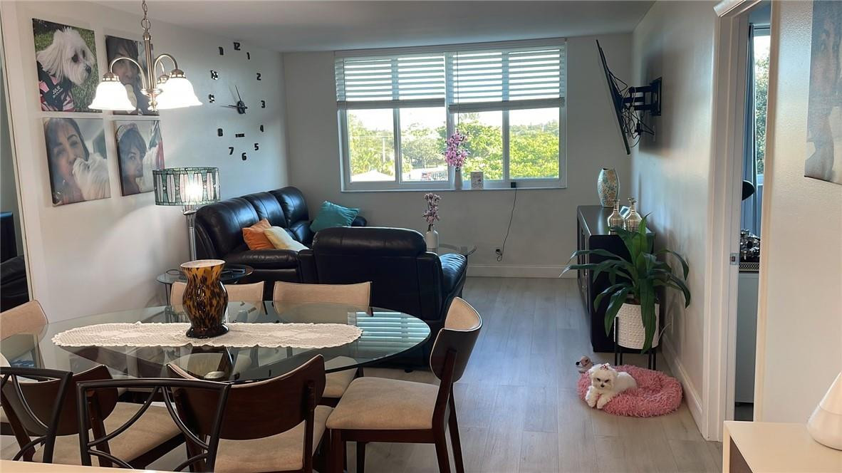 Palm Court - Residential
