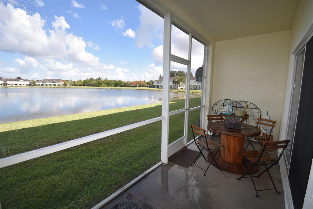 EMERALD LAKE TOWNHOMES - Residential