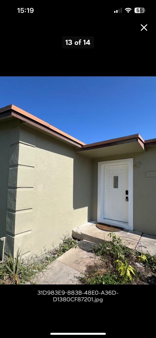 420 NE 27 Ave