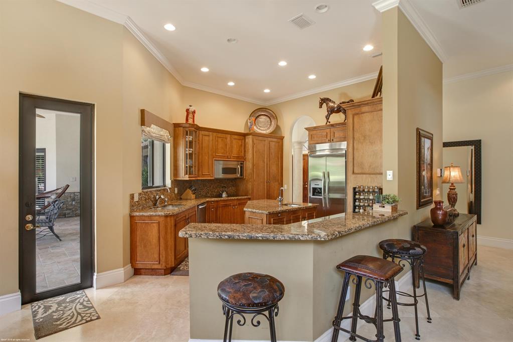 PALM BEACH POINT - Residential