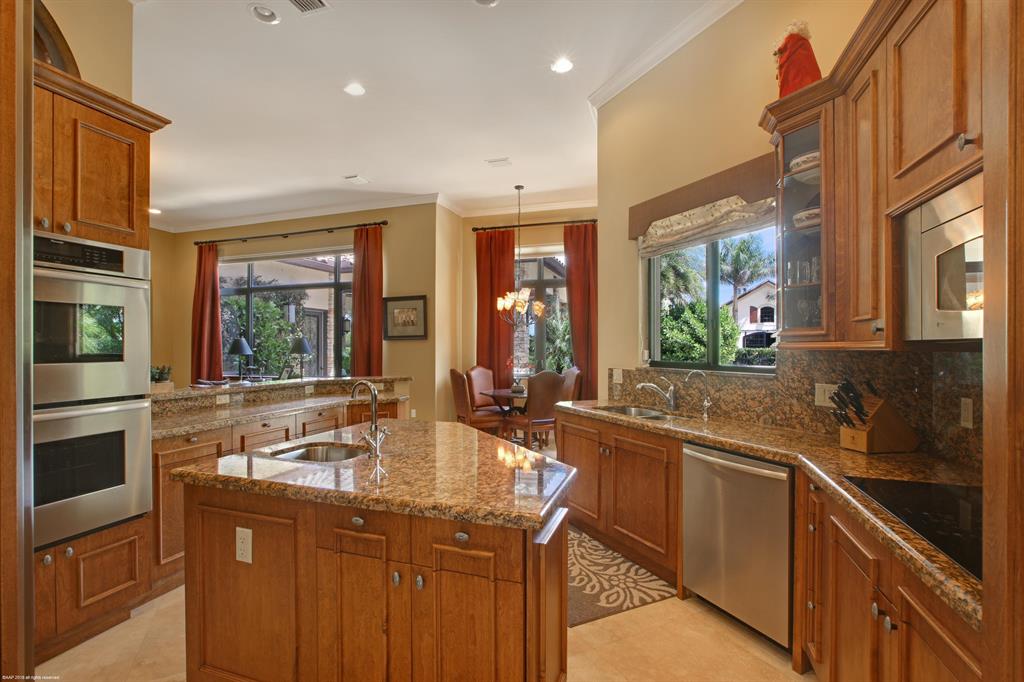 PALM BEACH POINT - Residential