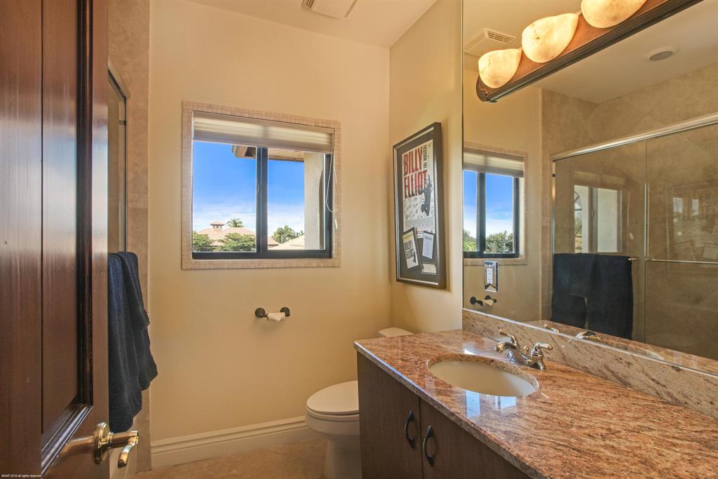 PALM BEACH POINT - Residential