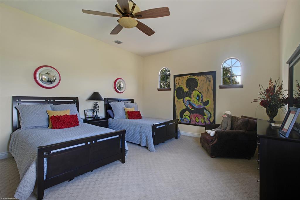 PALM BEACH POINT - Residential