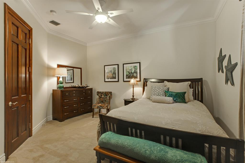 PALM BEACH POINT - Residential