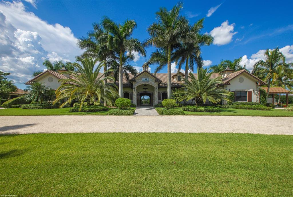 PALM BEACH POINT - Residential