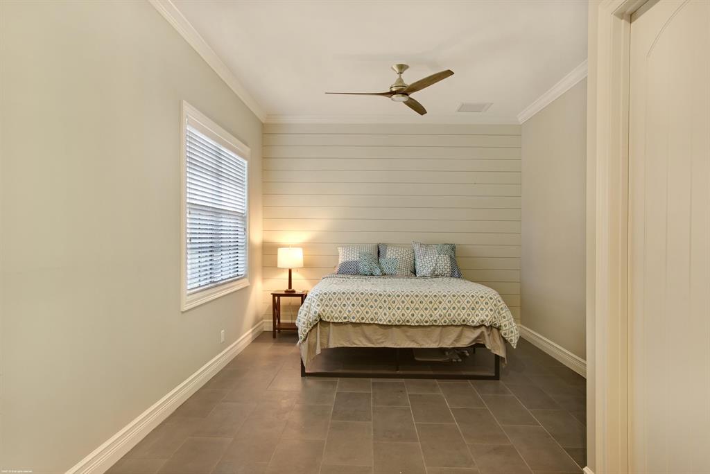 PALM BEACH POINT - Residential