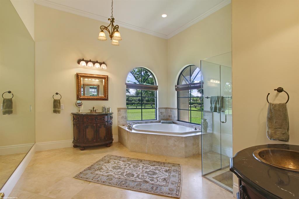 PALM BEACH POINT - Residential