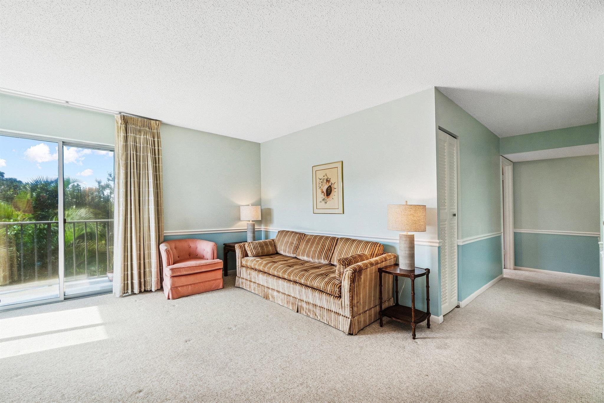 FAIRVIEW VILLAS CONDO - Residential