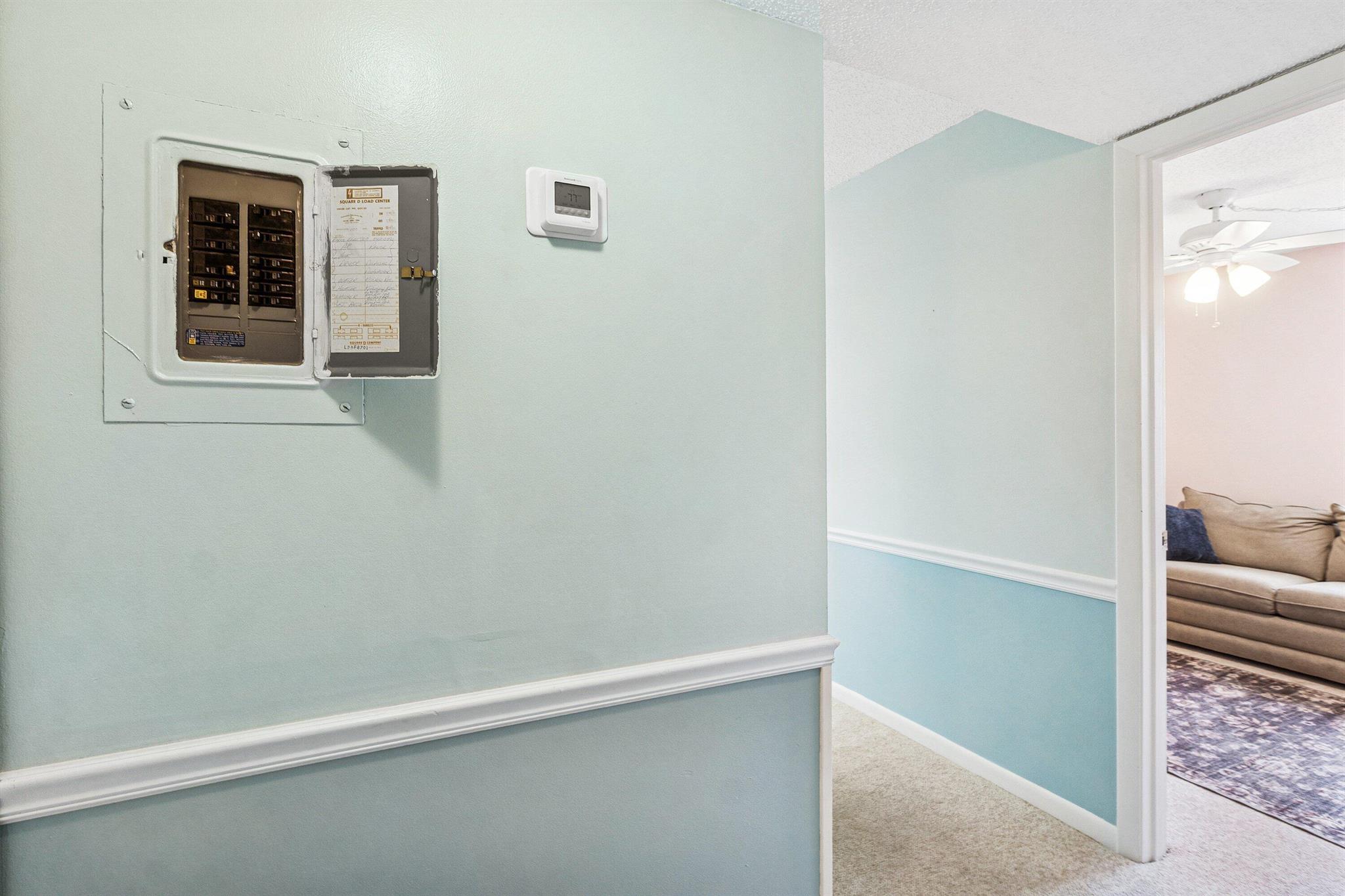 FAIRVIEW VILLAS CONDO - Residential