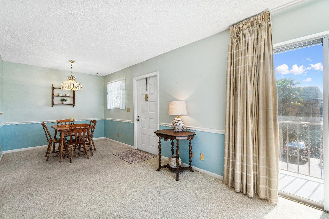 FAIRVIEW VILLAS CONDO - Residential