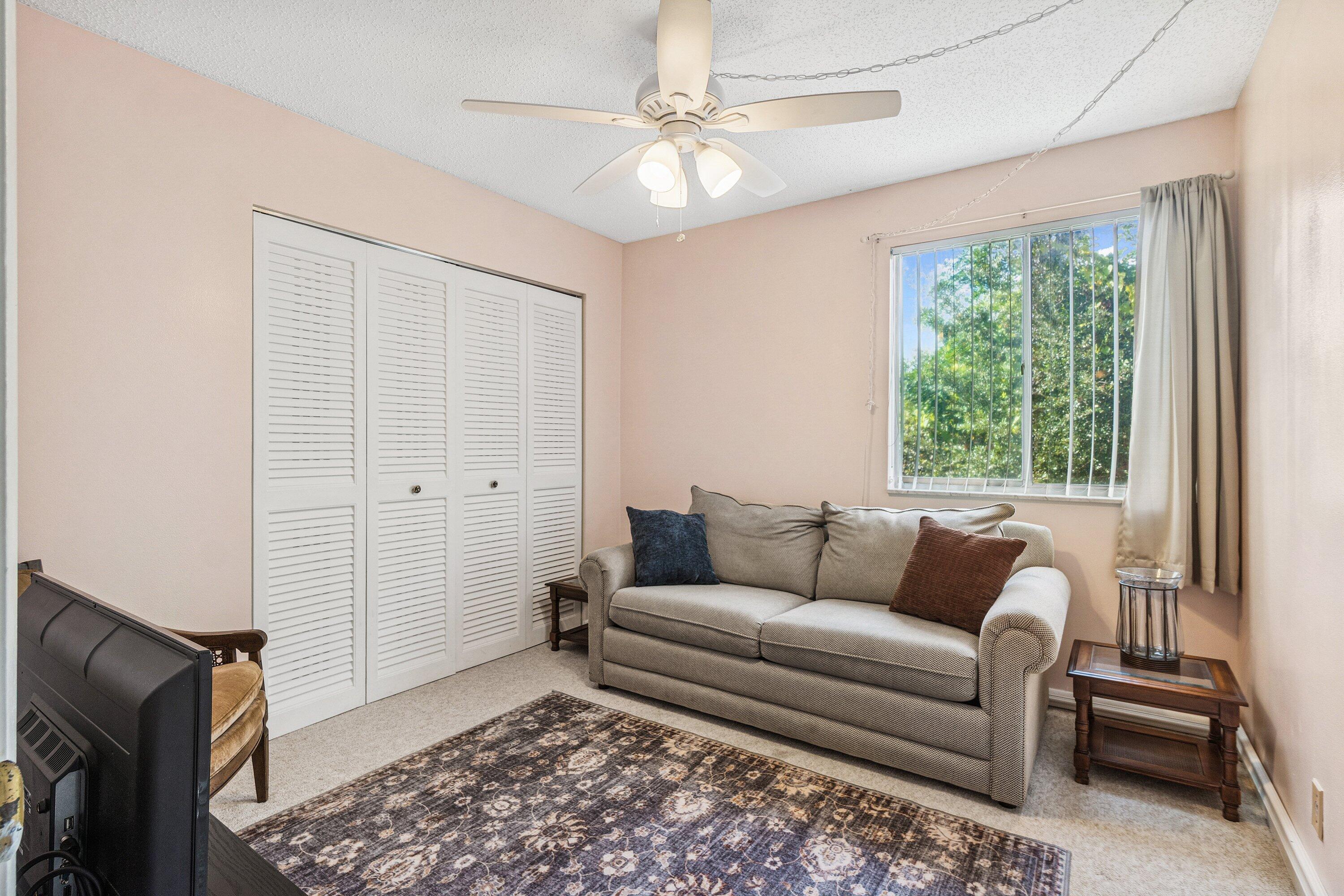 FAIRVIEW VILLAS CONDO - Residential