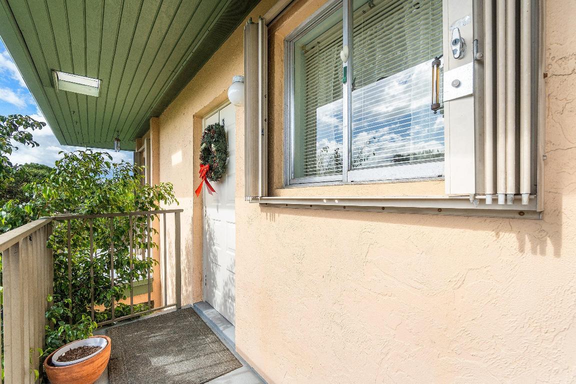 FAIRVIEW VILLAS CONDO - Residential