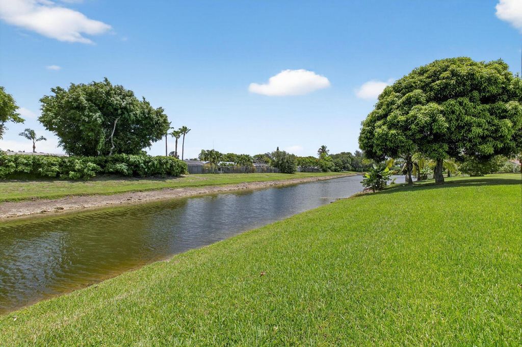 Photo of 18531 Anchor Drive, Boca Raton, FL 33498 (MLS # R11097188)