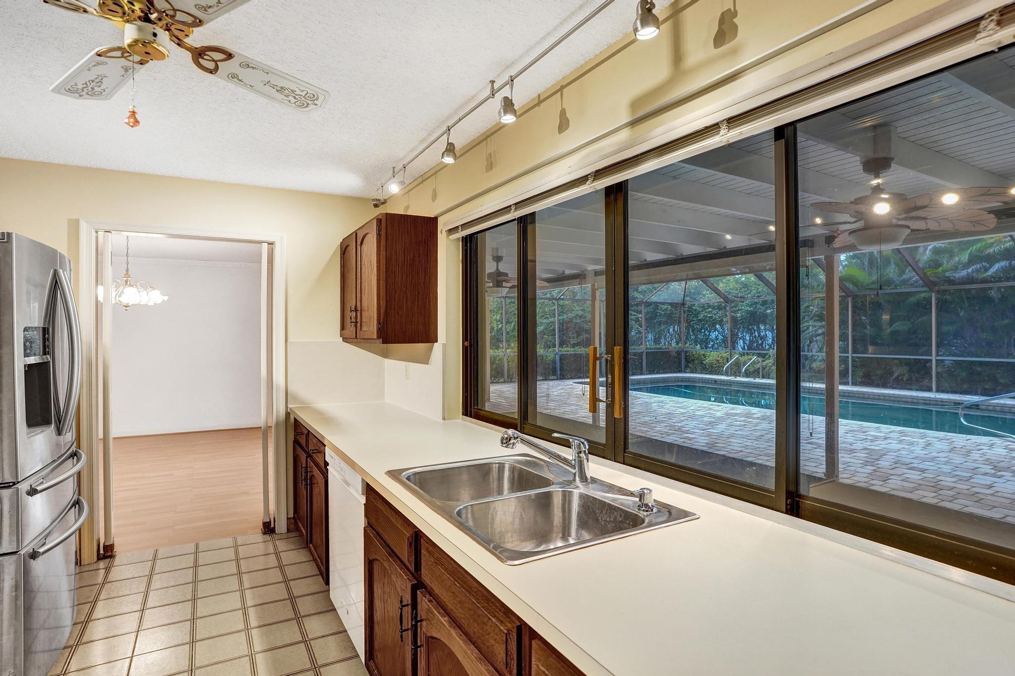 PINES AT BOCA DEL MAR - Residential