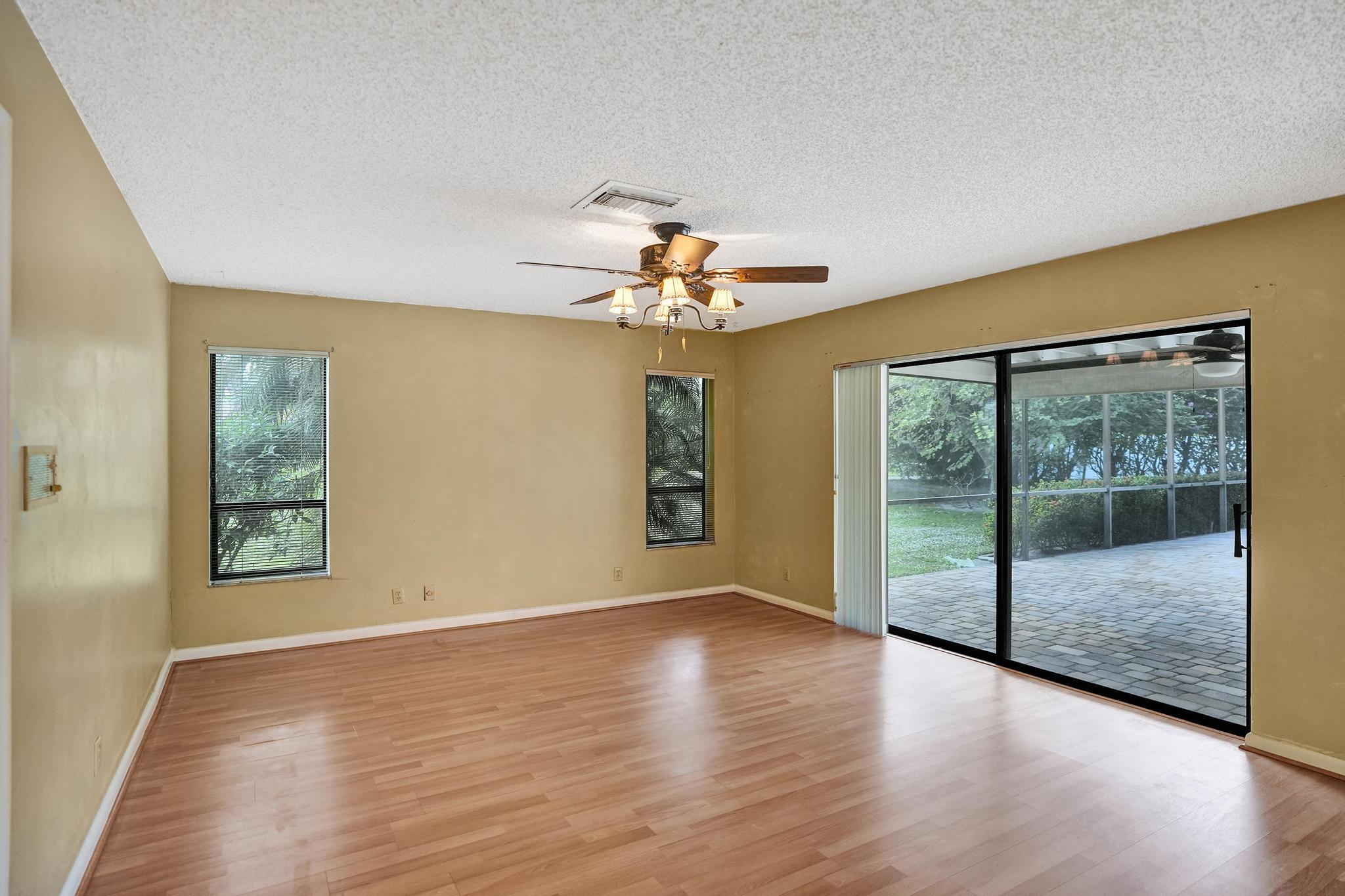 PINES AT BOCA DEL MAR - Residential