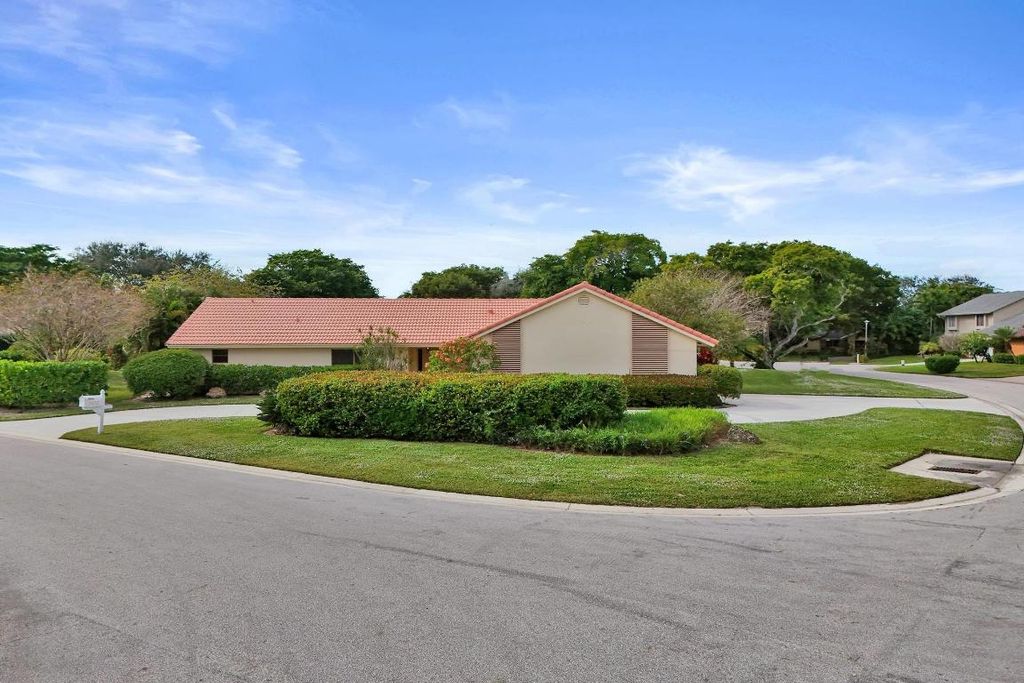Photo of 6432 Pine Jog Avenue, Boca Raton, FL 33433 (MLS # R11146169)