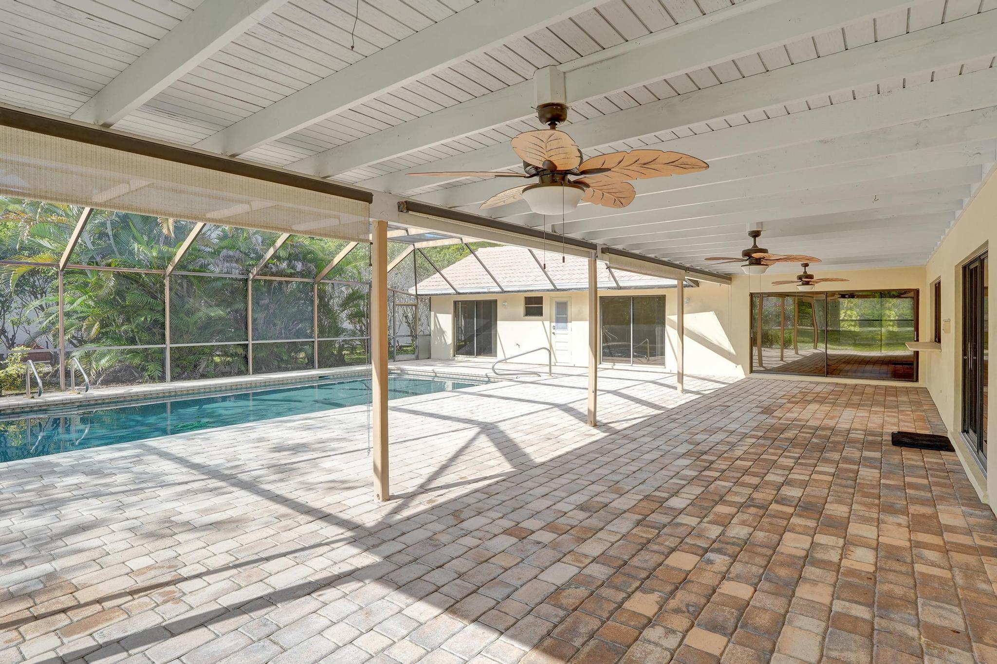 PINES AT BOCA DEL MAR - Residential