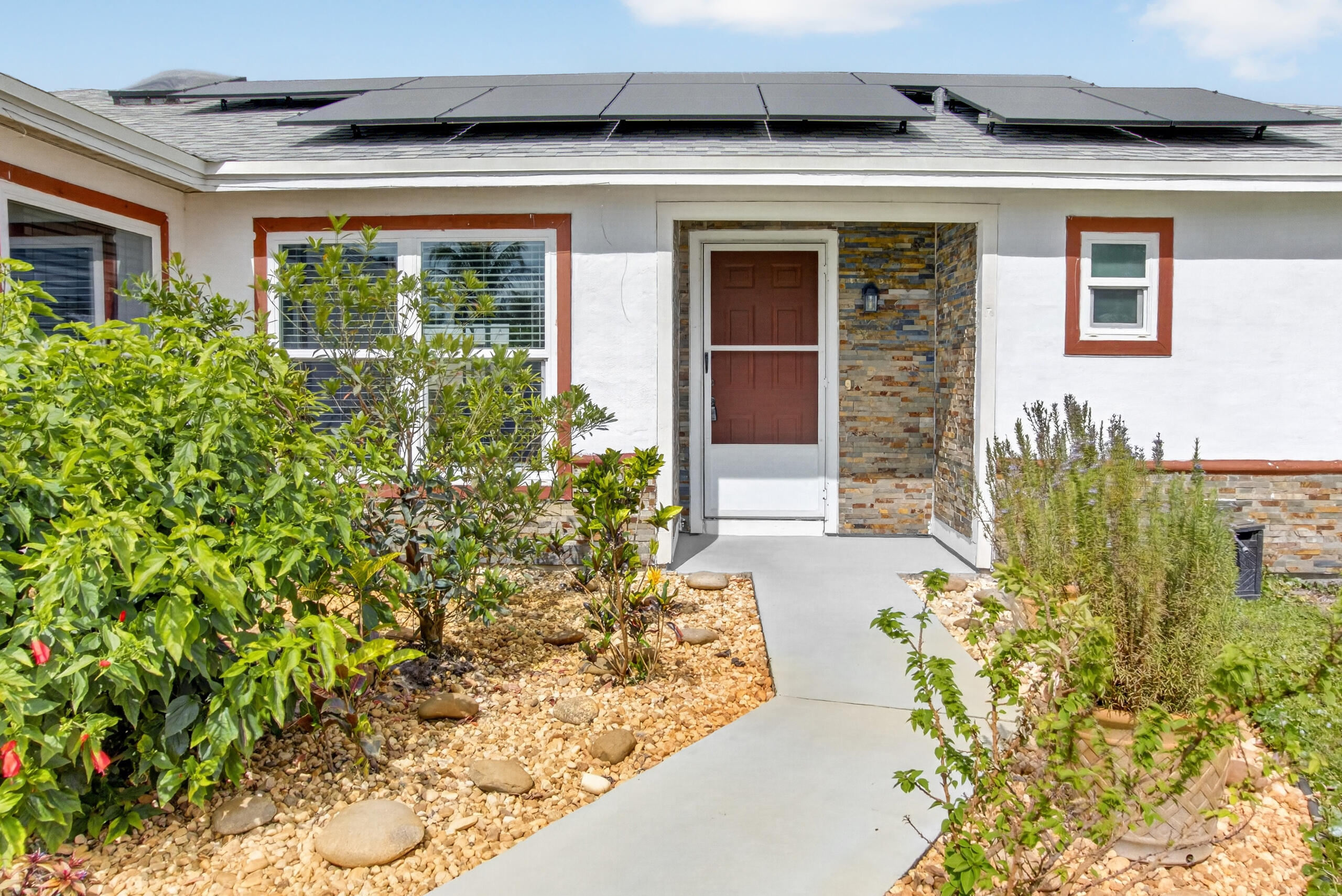 3472 SW Europe Street