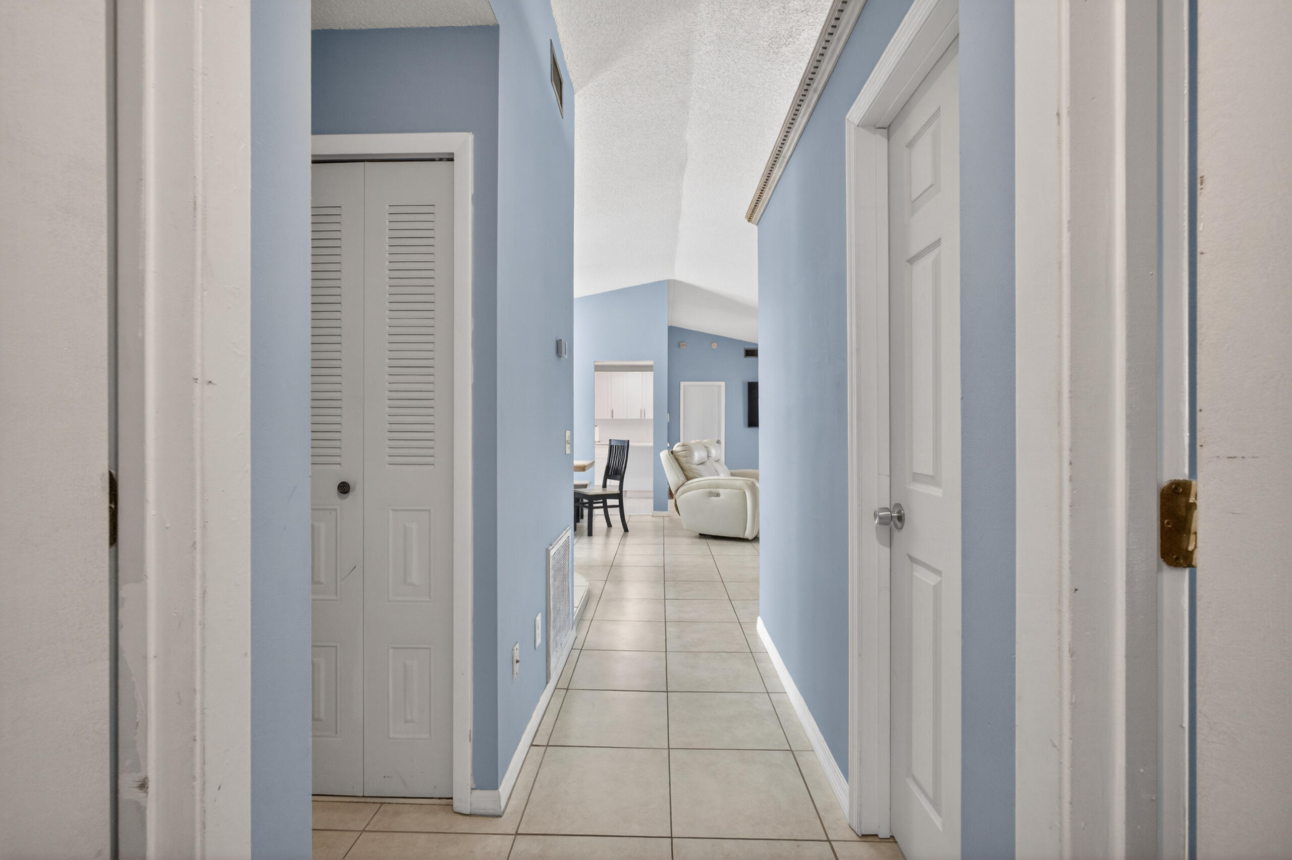 PORT ST LUCIE SECTION 7 - Residential