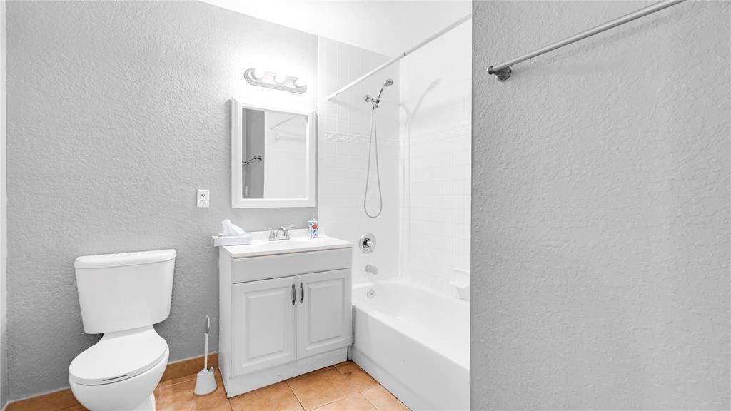 AVONDALE 6-29 B - Residential