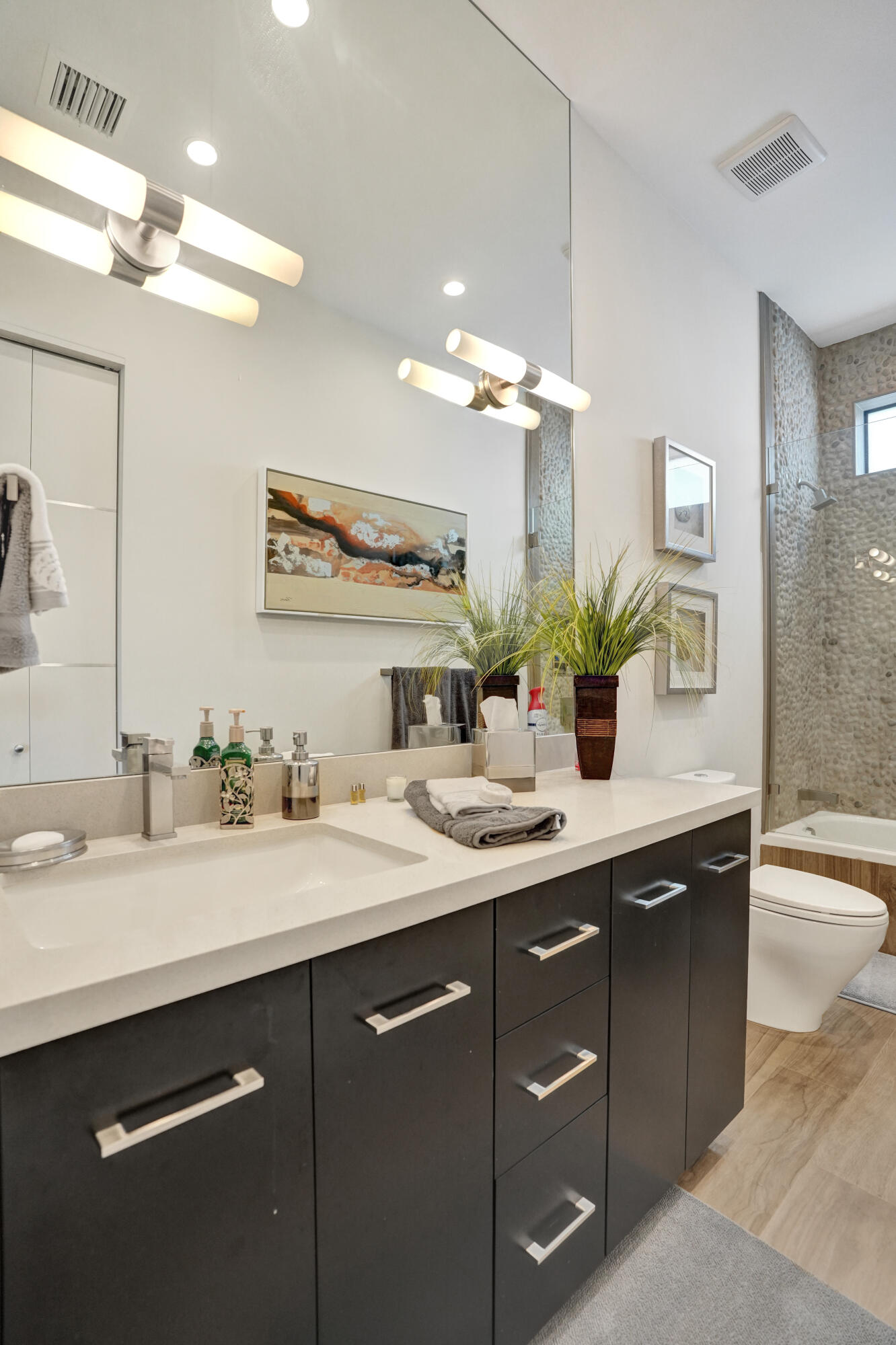 CORAL RIDGE COUNTRY CLUB - Residential