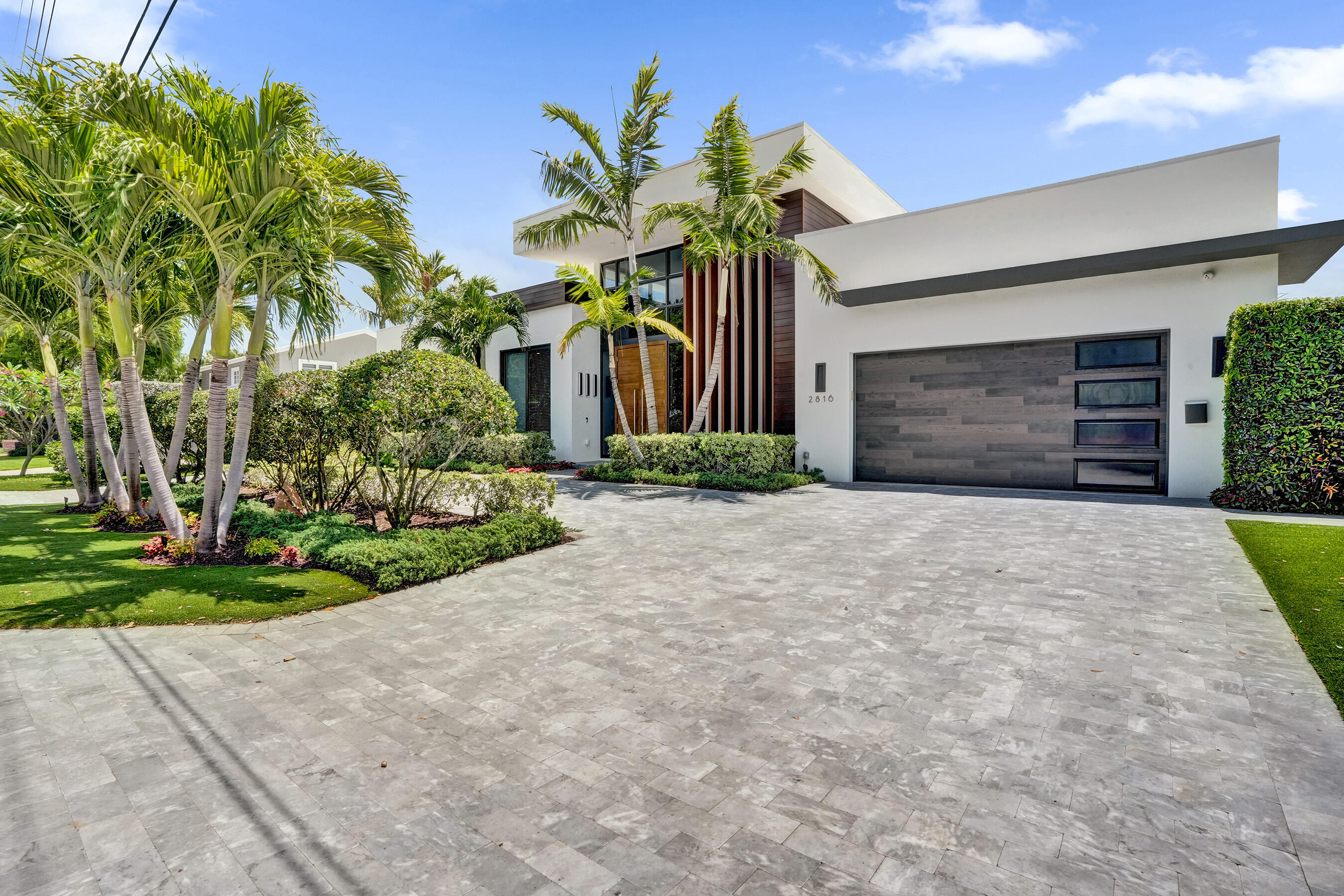 CORAL RIDGE COUNTRY CLUB - Residential