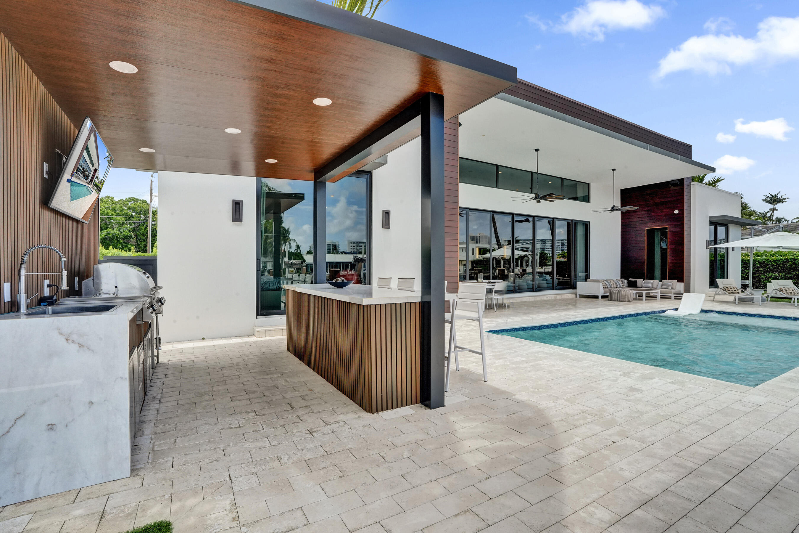 CORAL RIDGE COUNTRY CLUB - Residential