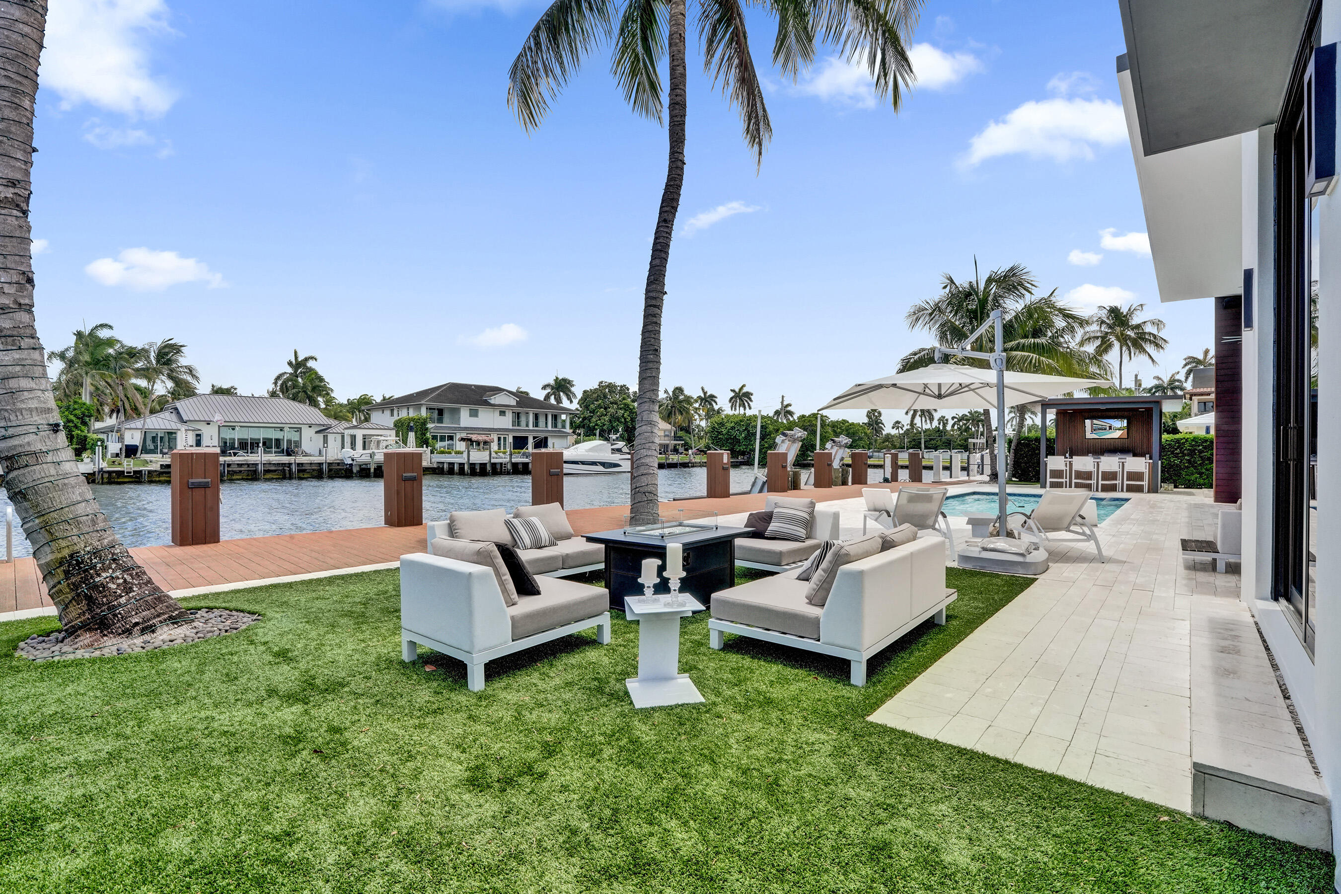 CORAL RIDGE COUNTRY CLUB - Residential