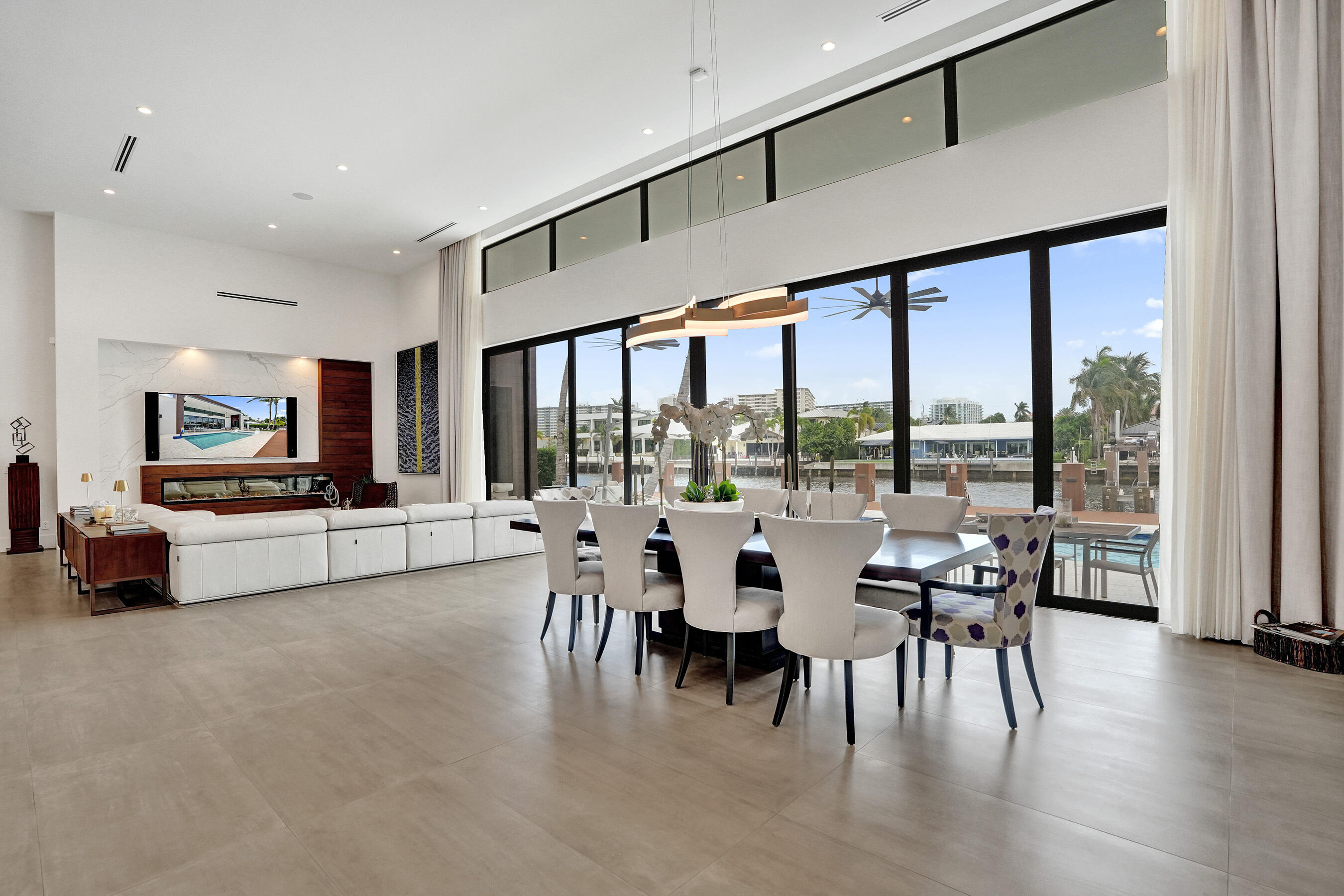 CORAL RIDGE COUNTRY CLUB - Residential