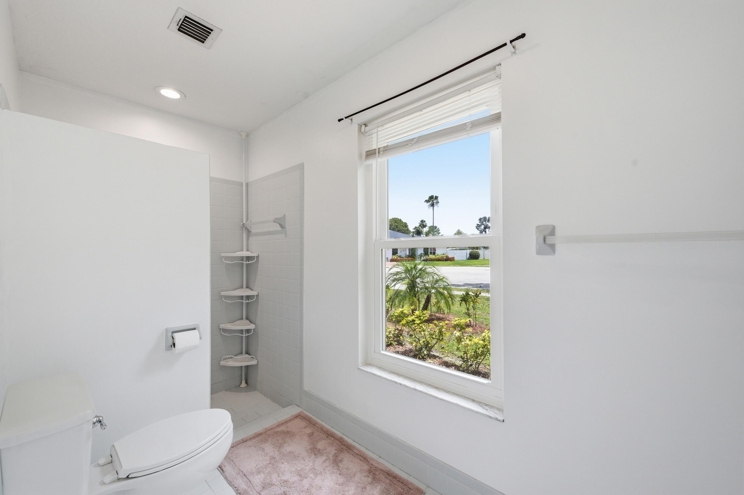 EASTWOOD OF WELLINGTON 3 - Residential