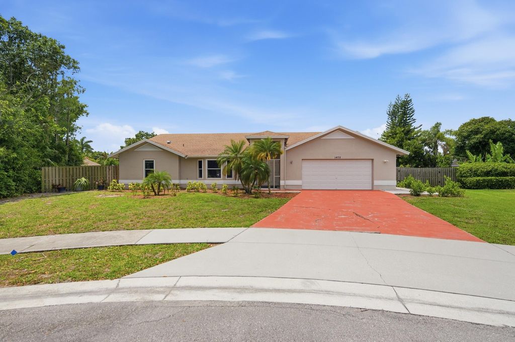 Photo of 1405 Chappard Court, Wellington, FL 33414 (MLS # B26026156)