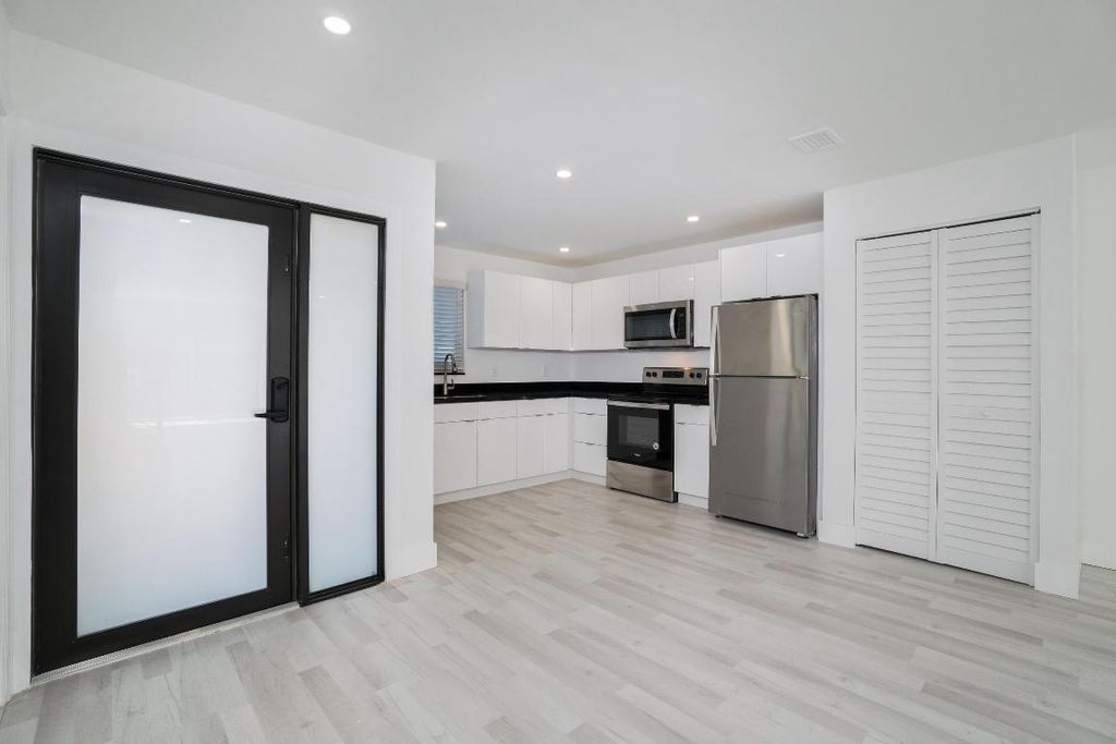 Photo of 4303 NW 115th Avenue, Coral Springs, FL 33065 (MLS # R10946160)