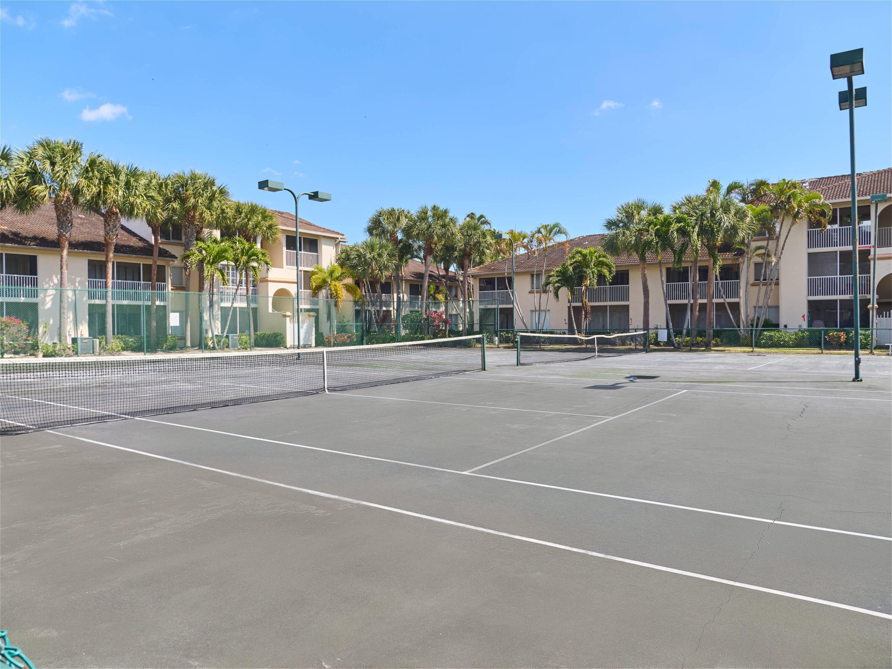 Sterling Villages of Palm Beach Lakes - Residential