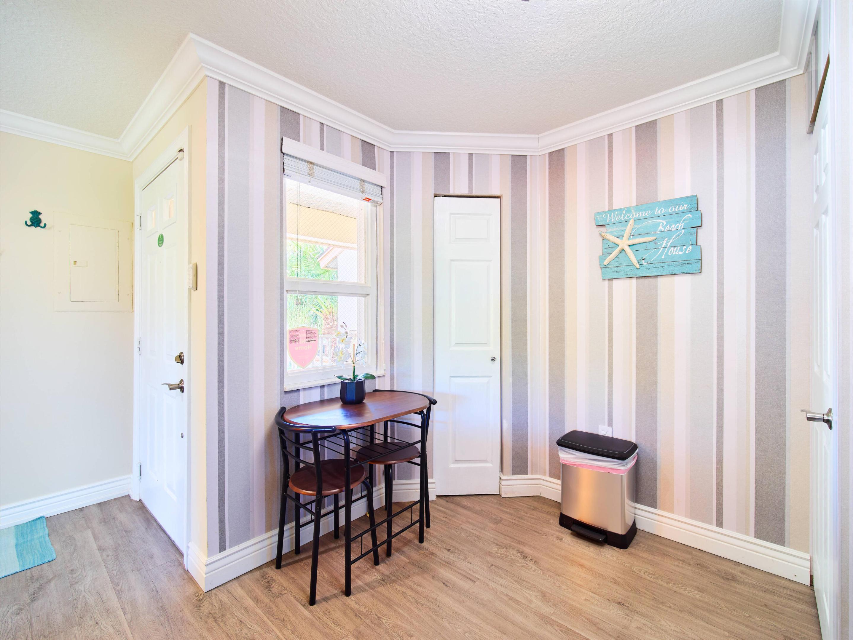 Sterling Villages of Palm Beach Lakes - Residential