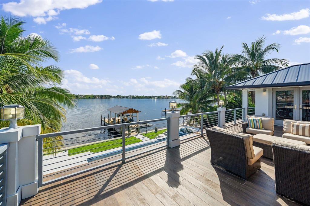 TEQUESTA COUNTRY CLUB - Residential