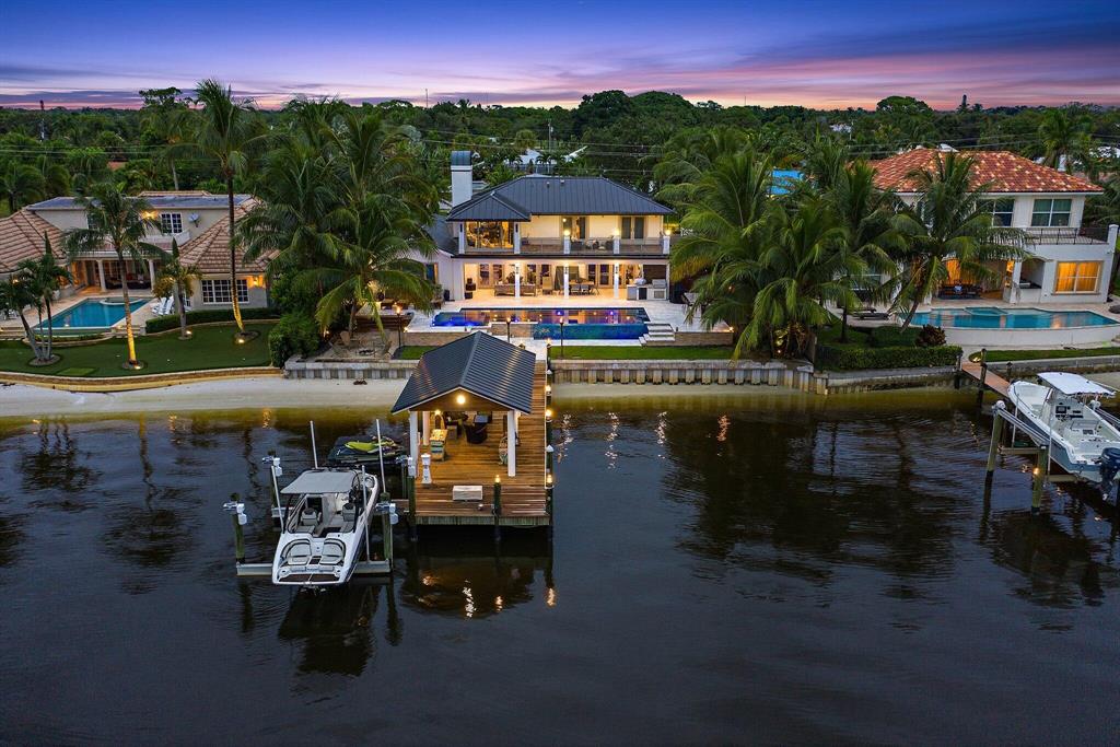 TEQUESTA COUNTRY CLUB - Residential