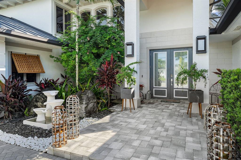 TEQUESTA COUNTRY CLUB - Residential