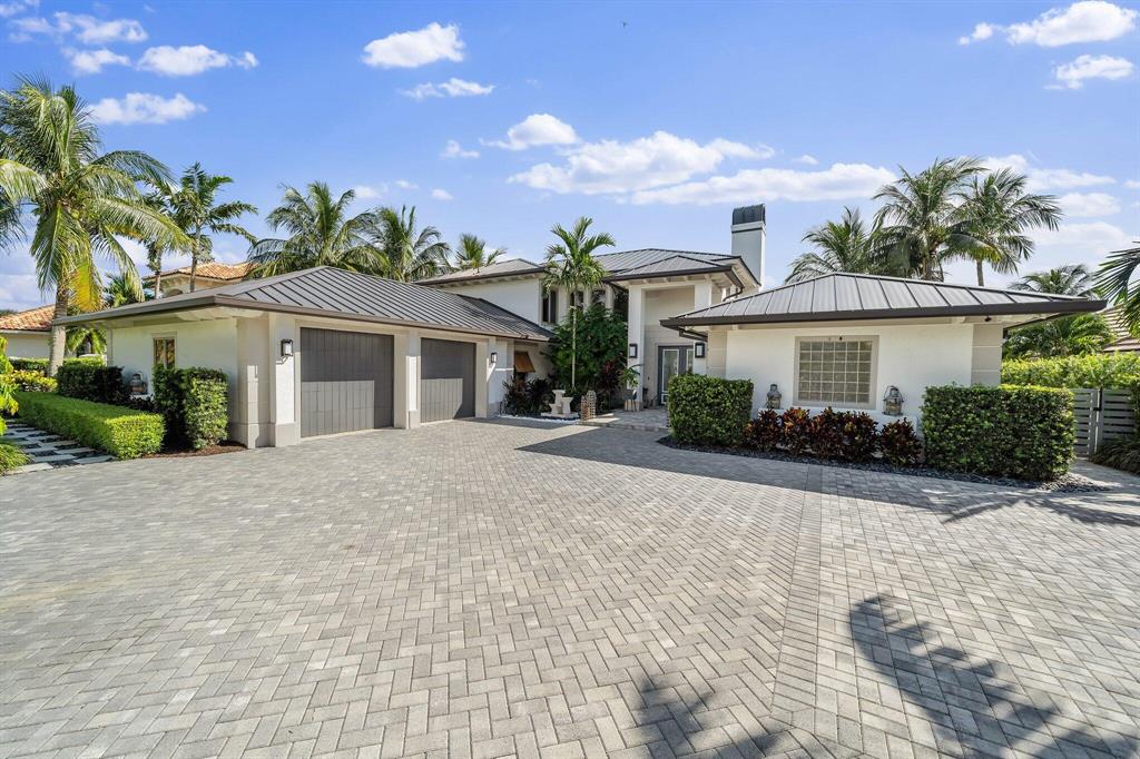 TEQUESTA COUNTRY CLUB - Residential