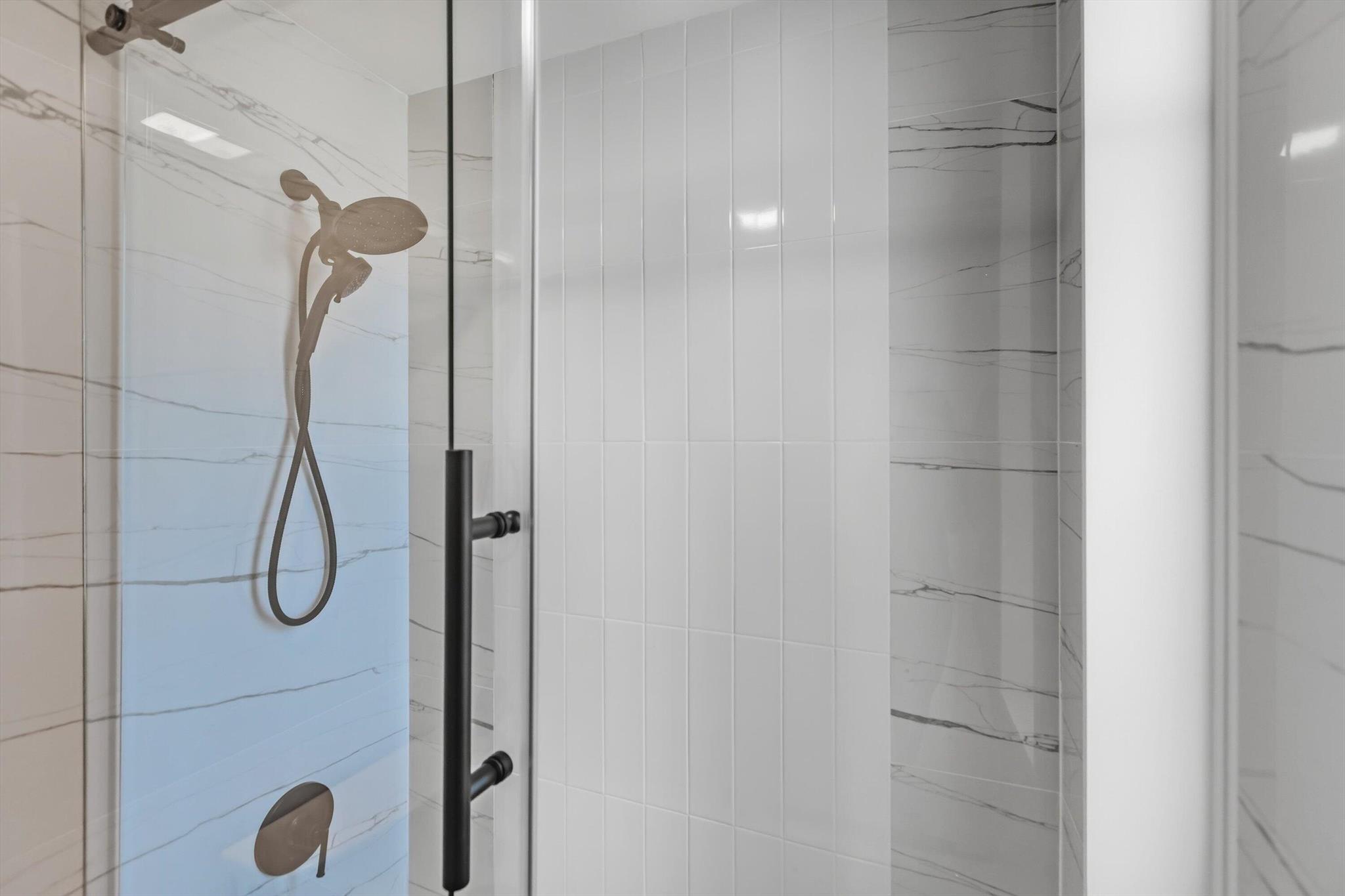 TRAFALGAR OF HIGHLAND BEA - Residential