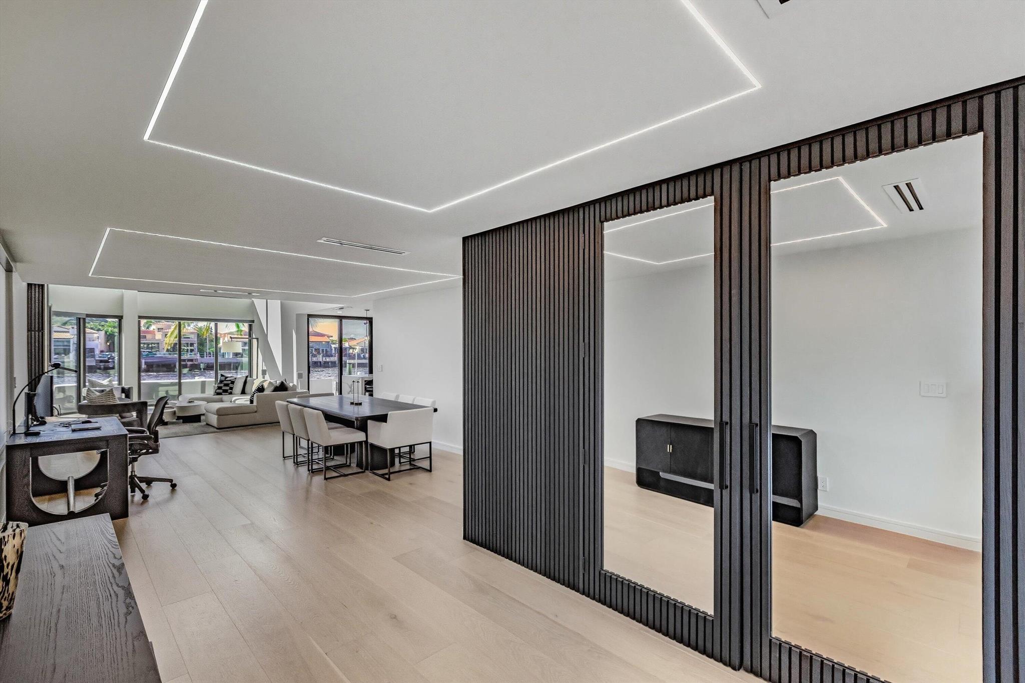 TRAFALGAR OF HIGHLAND BEA - Residential