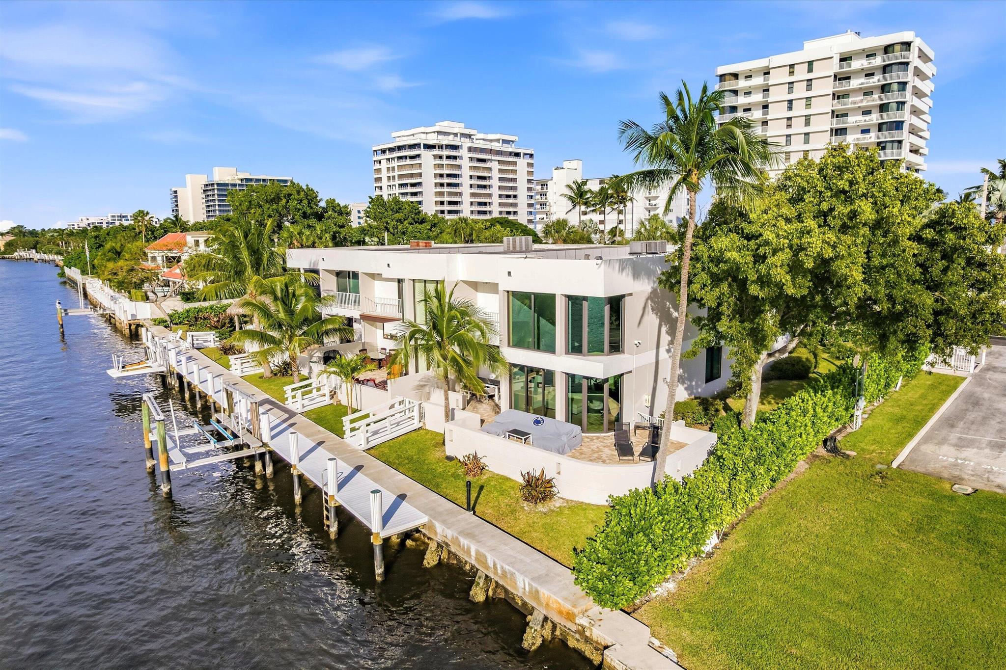 TRAFALGAR OF HIGHLAND BEA - Residential