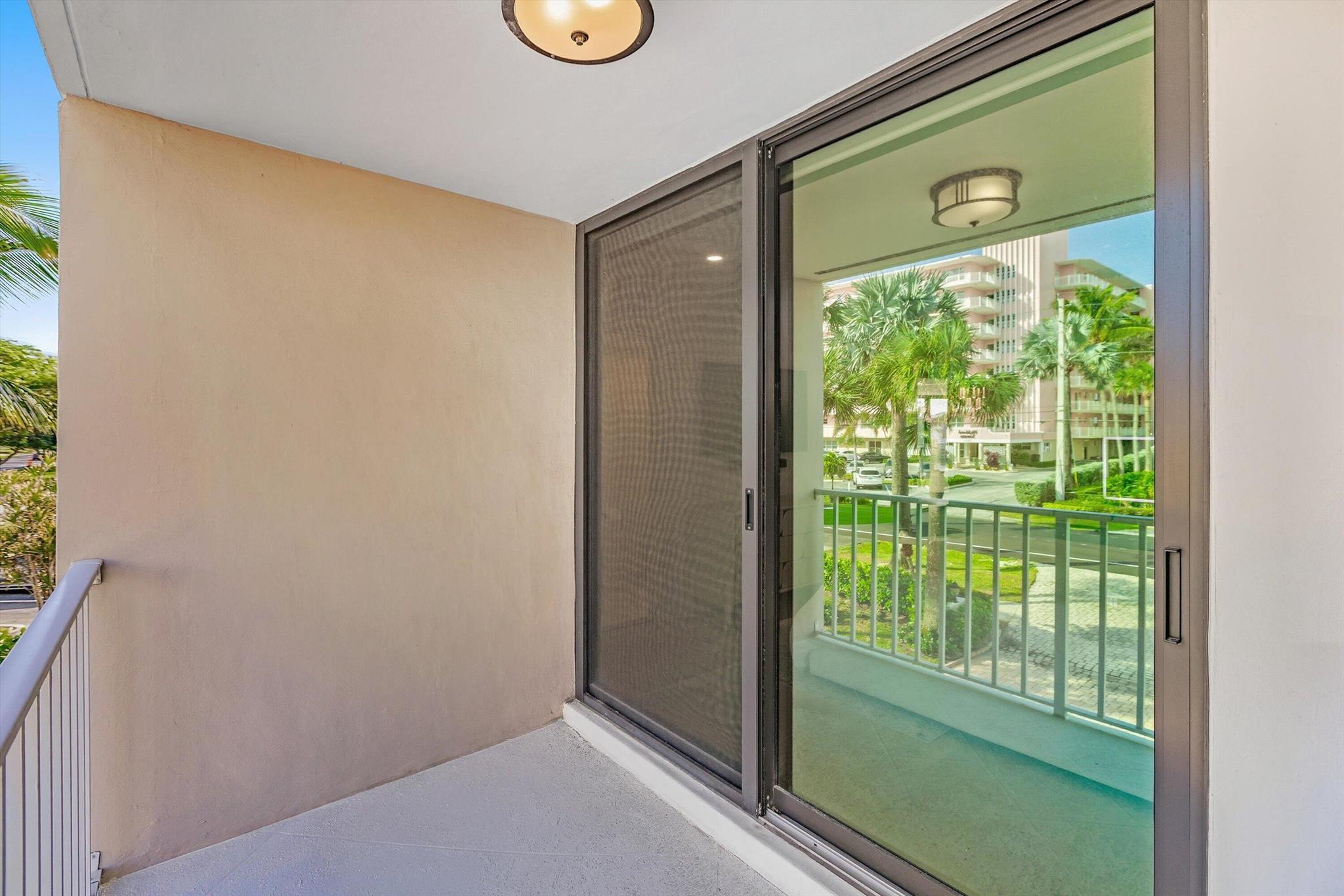 TRAFALGAR OF HIGHLAND BEA - Residential