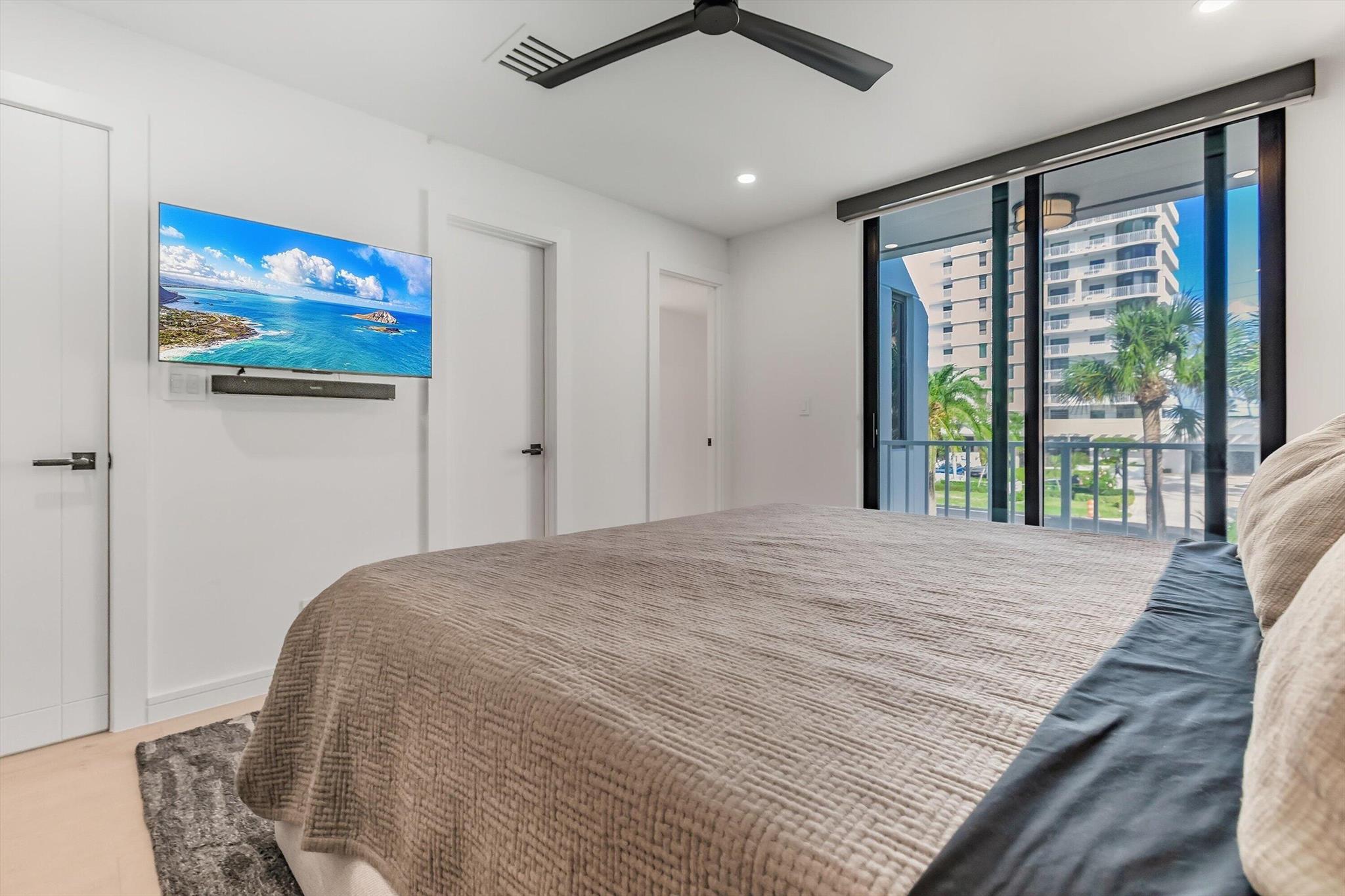 TRAFALGAR OF HIGHLAND BEA - Residential