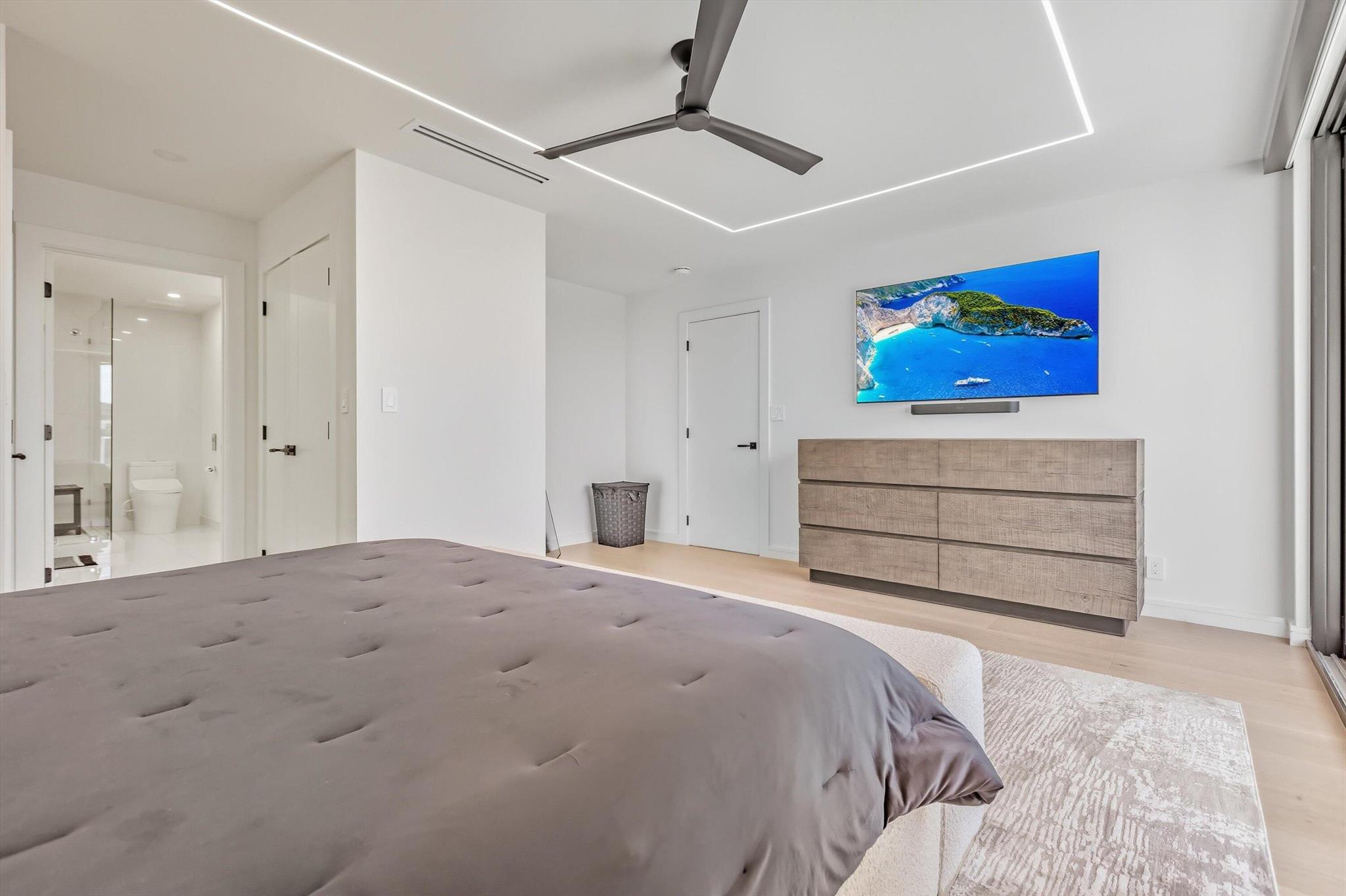 TRAFALGAR OF HIGHLAND BEA - Residential