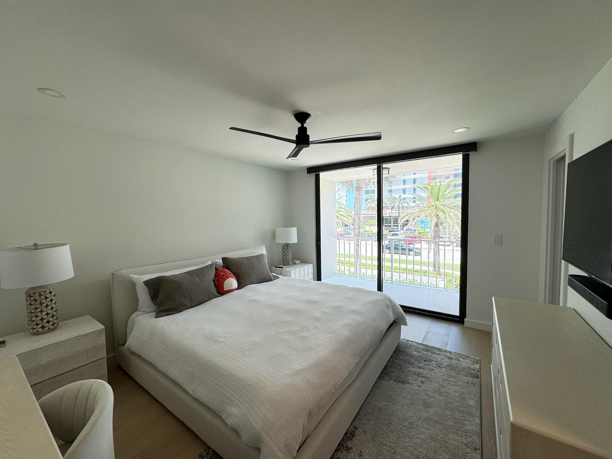 TRAFALGAR OF HIGHLAND BEA - Residential