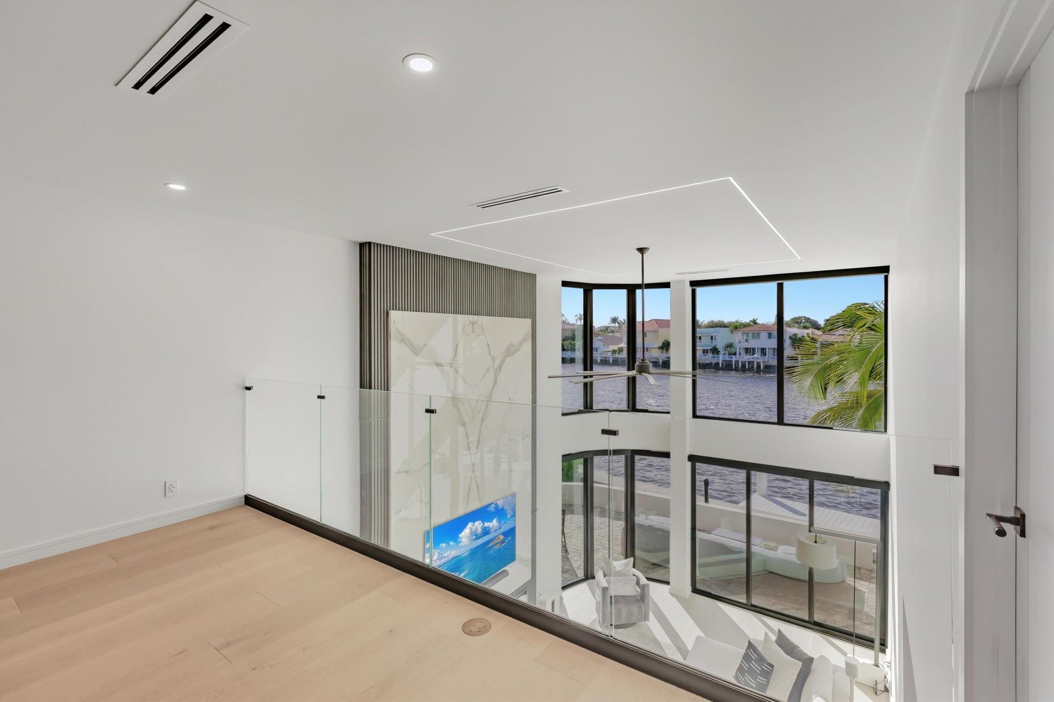 TRAFALGAR OF HIGHLAND BEA - Residential