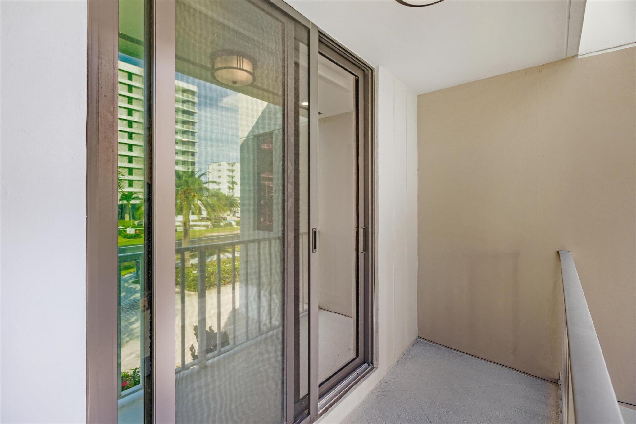 TRAFALGAR OF HIGHLAND BEA - Residential