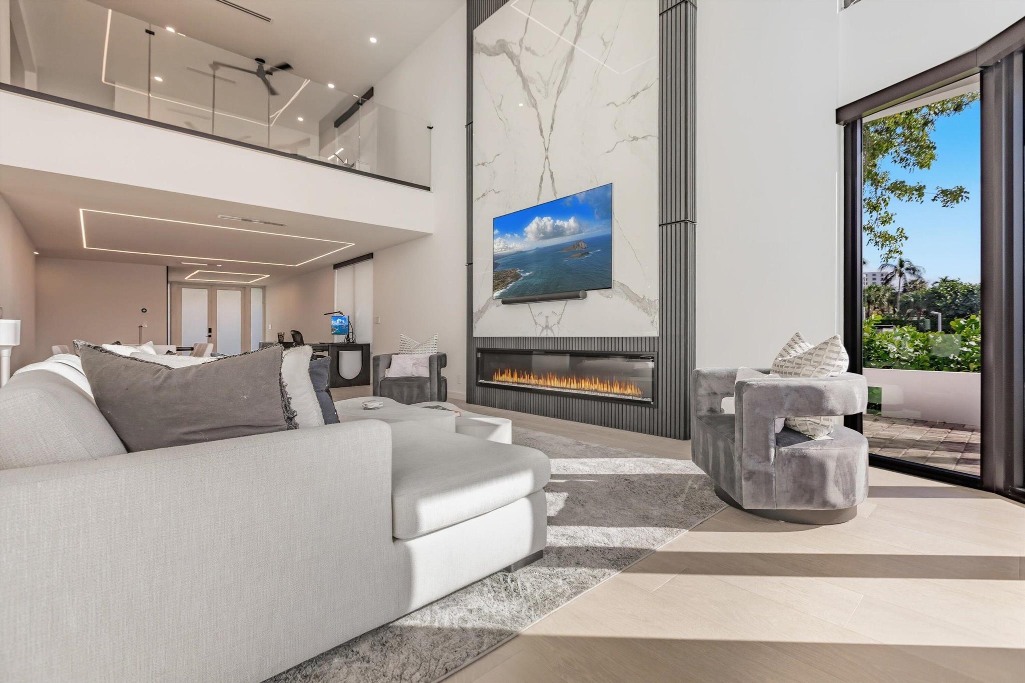 TRAFALGAR OF HIGHLAND BEA - Residential